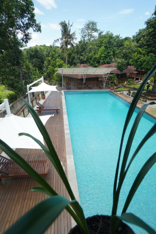 Casa Kandara Waingapu Exterior foto
